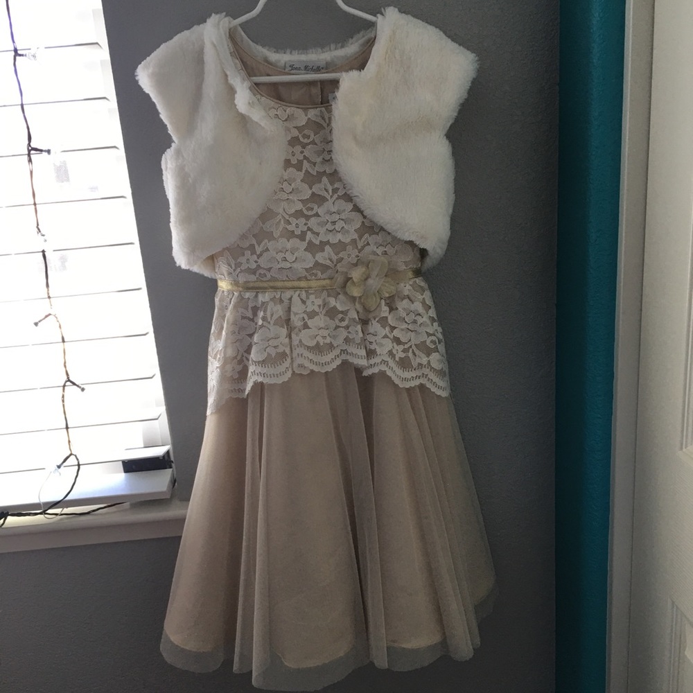 Girls champagne lace dress with cap sleeves